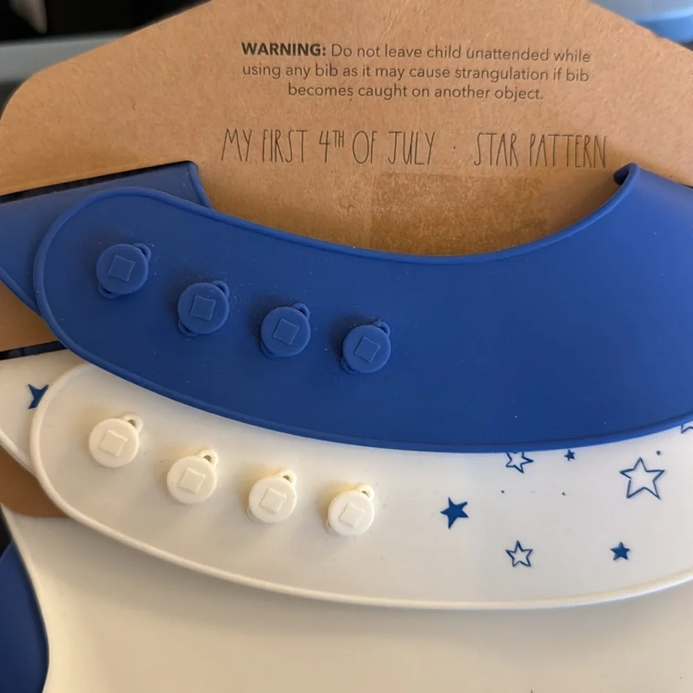 NWT RAE DUNN SILICONE BABY BIBS